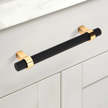 Knurled Handle